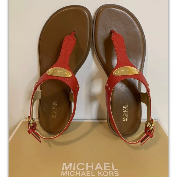 Brand New Michael Kors Plate Thong Sandals - Picture 6 of 10